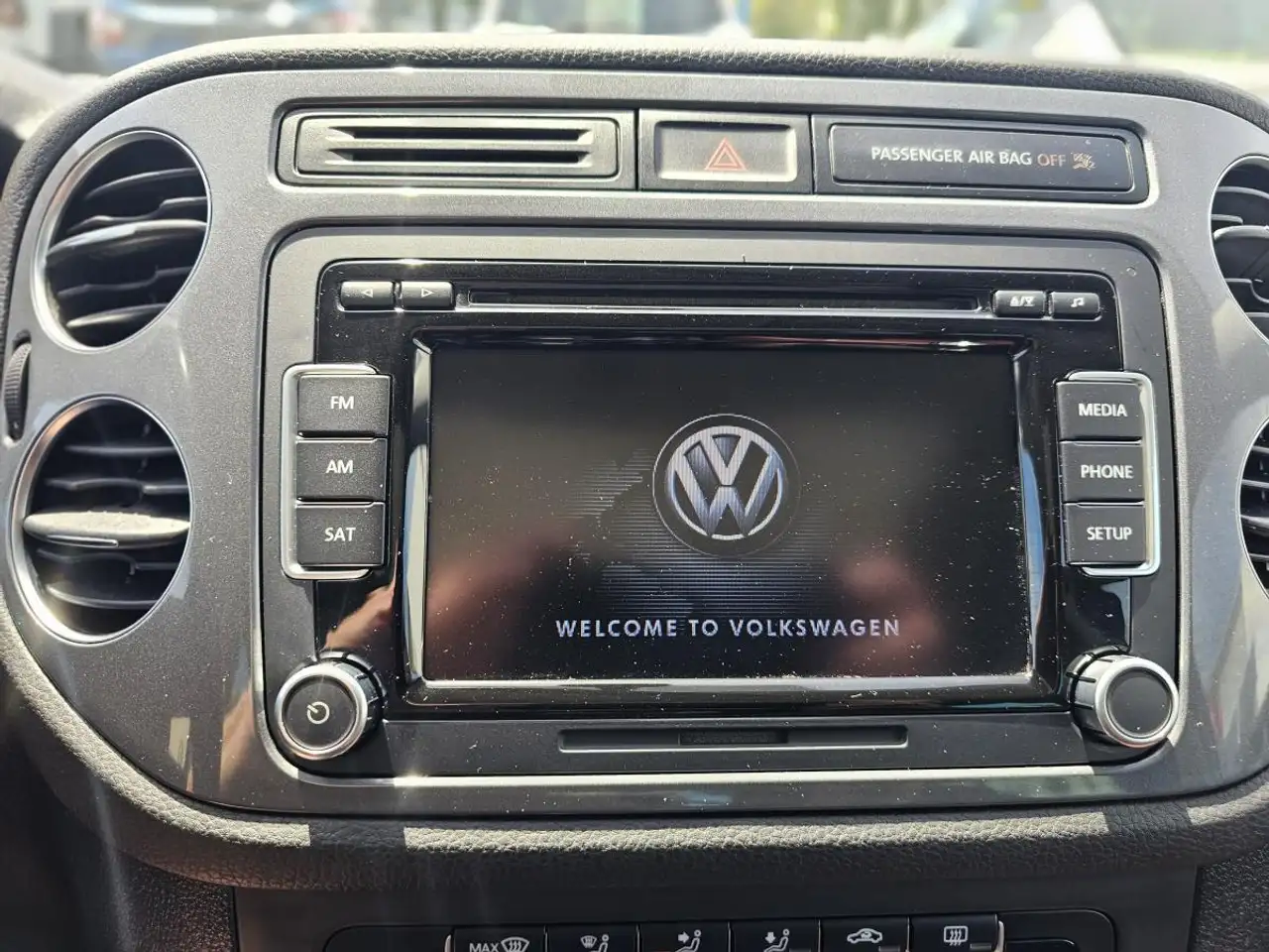 Volkswagen Tiguan снимка Volkswagen Tiguan