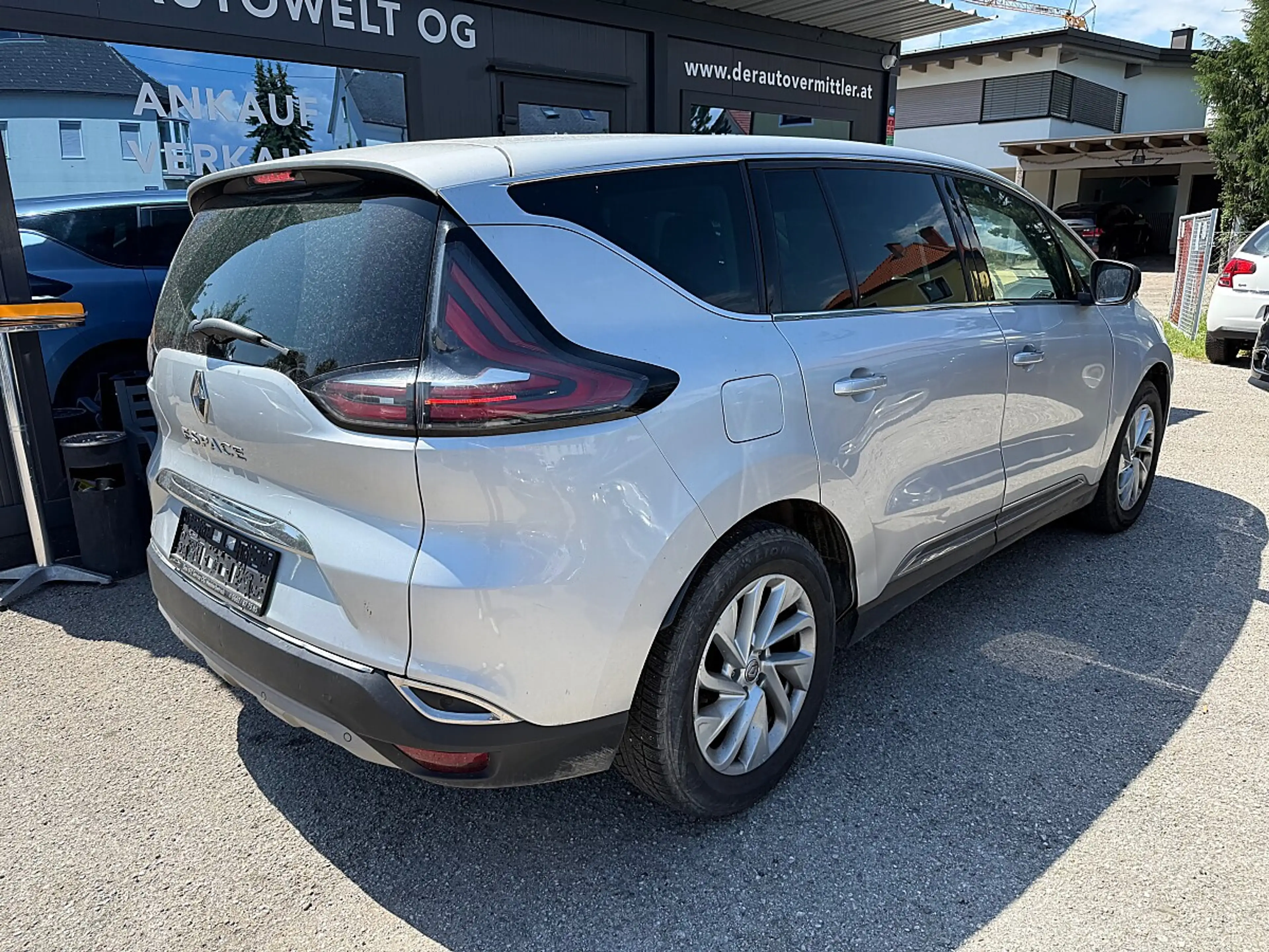 Renault Espace Initiale Paris Energy dCi 160 EDC — photo 4