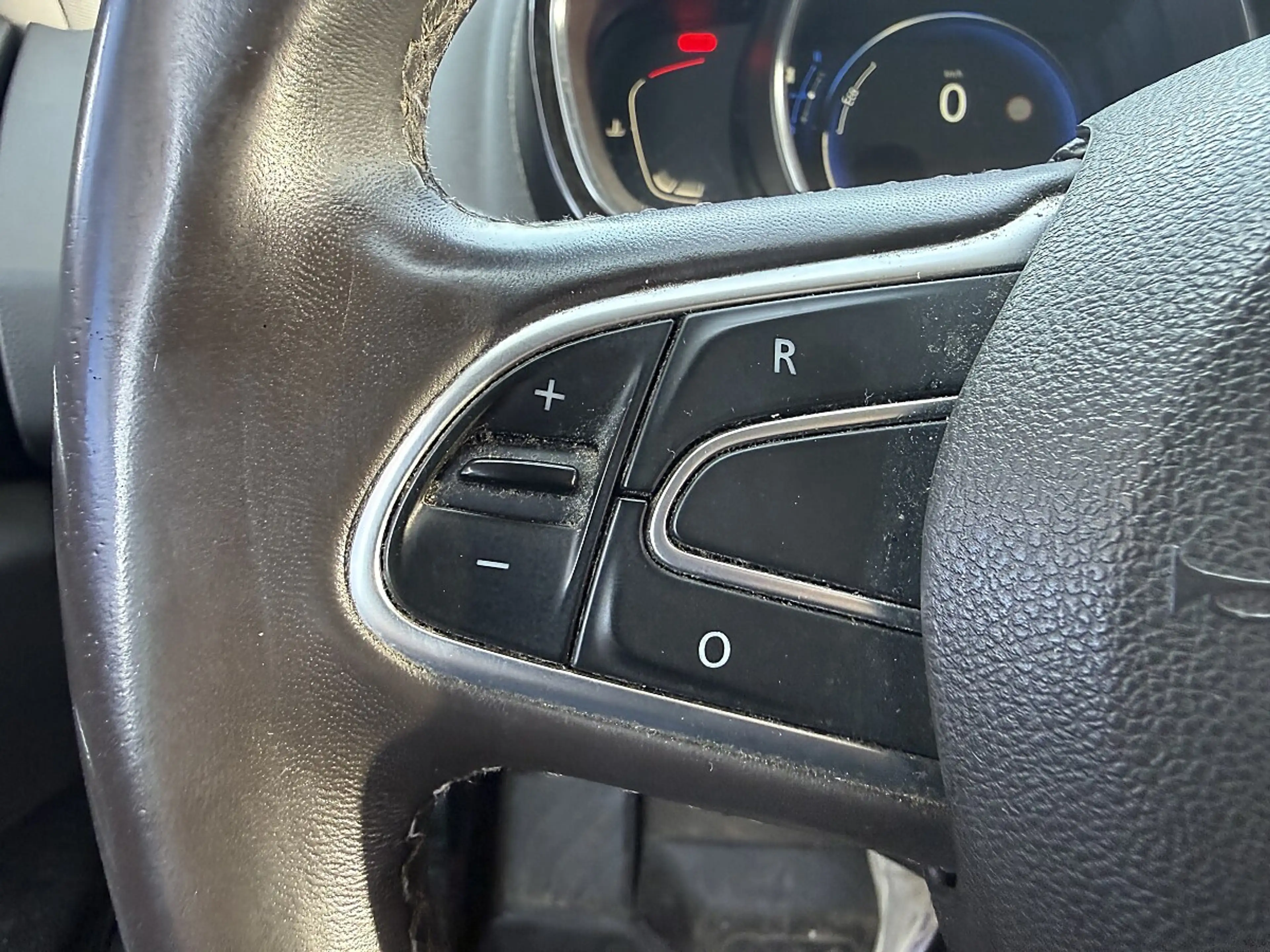 Renault Espace Initiale Paris Energy dCi 160 EDC — photo 8