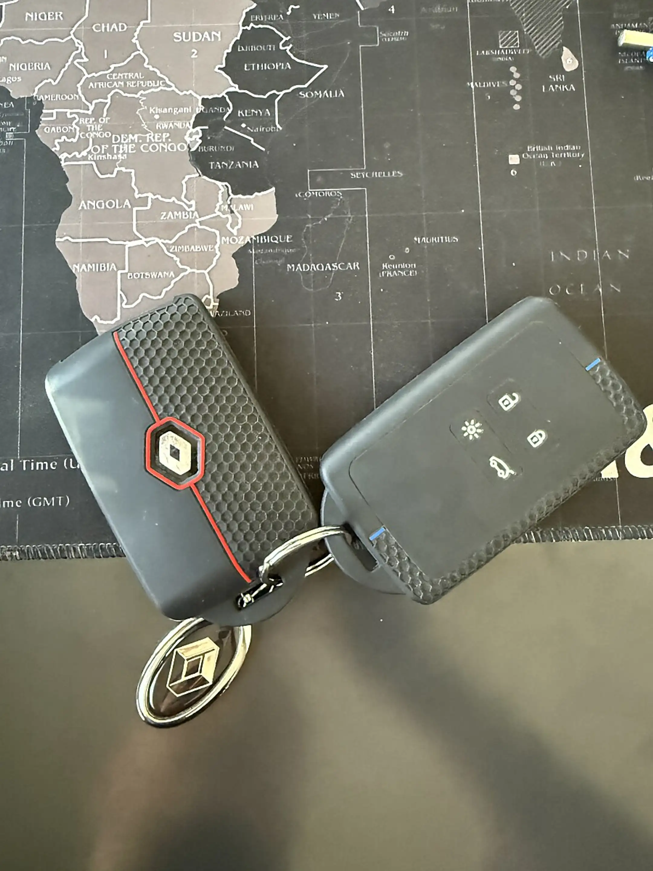 Renault Espace Initiale Paris Energy dCi 160 EDC — photo 14