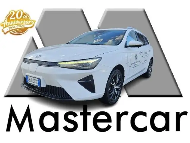 MG MG5 MG5 Luxury Long Range - GN040SG