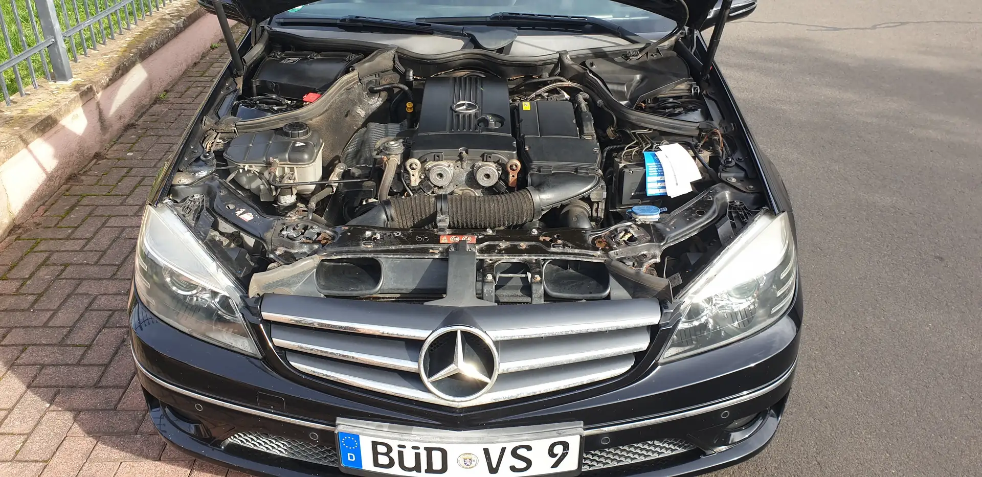 Mercedes-Benz CLC CLC 180 Kompressor Schwarz - 2
