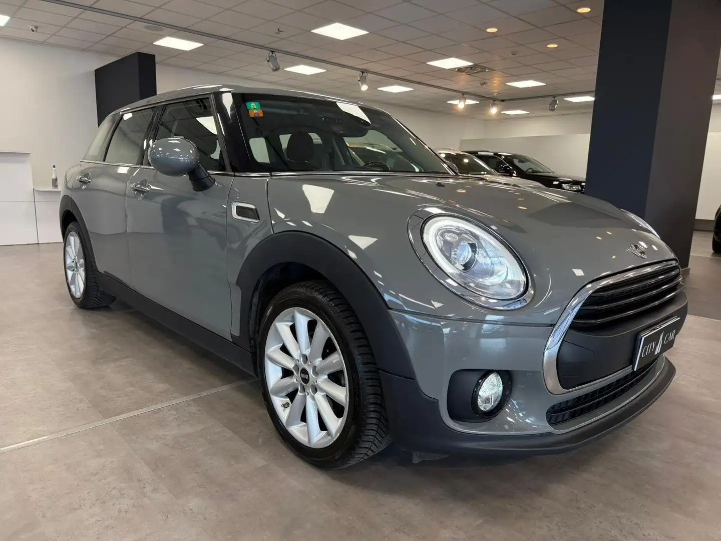 MINI One D Clubman Mini IV F54 2016 Clubman 1.5 Business Grigio - 1