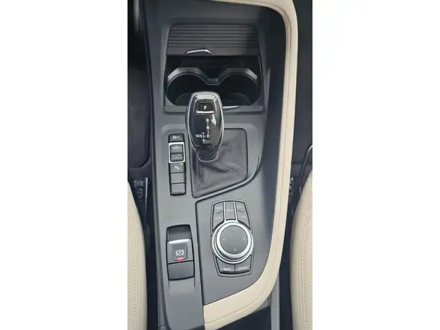 BMW X1 view 8