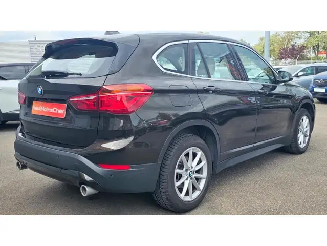 BMW X1 view 3