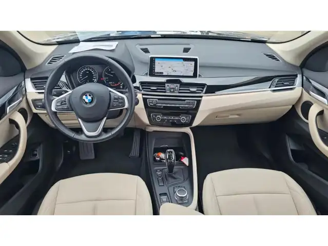 BMW X1 view 4