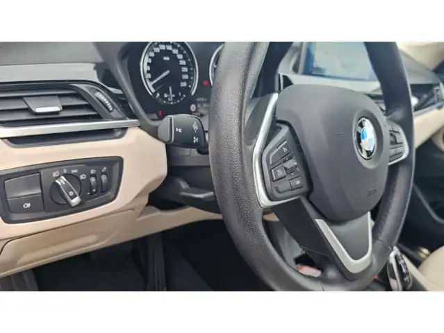 BMW X1 view 6