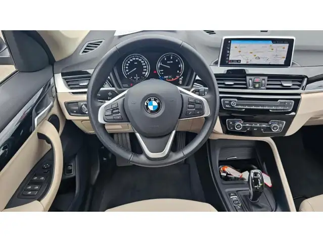BMW X1 view 7