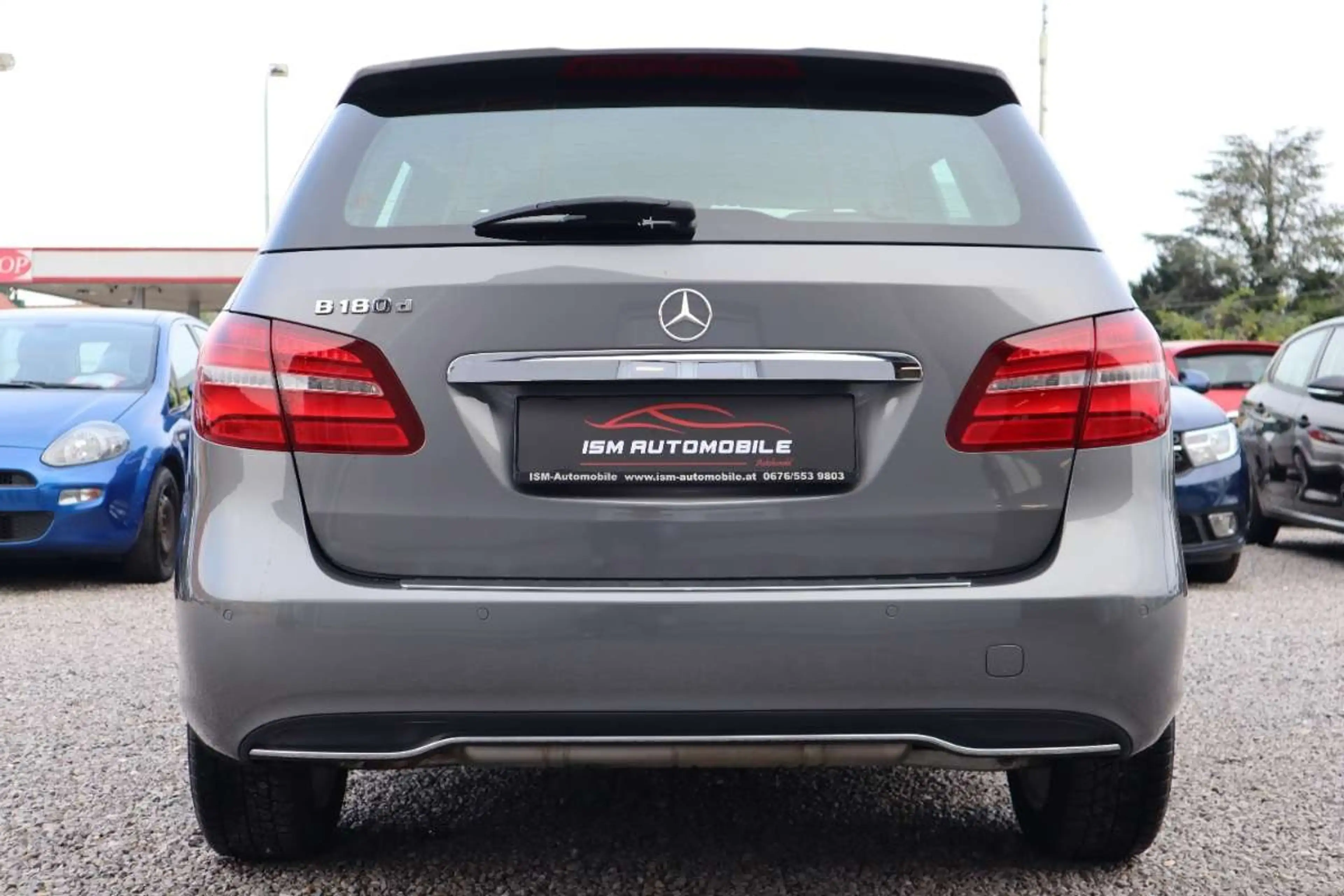 Mercedes-Benz B 180 d — photo 5