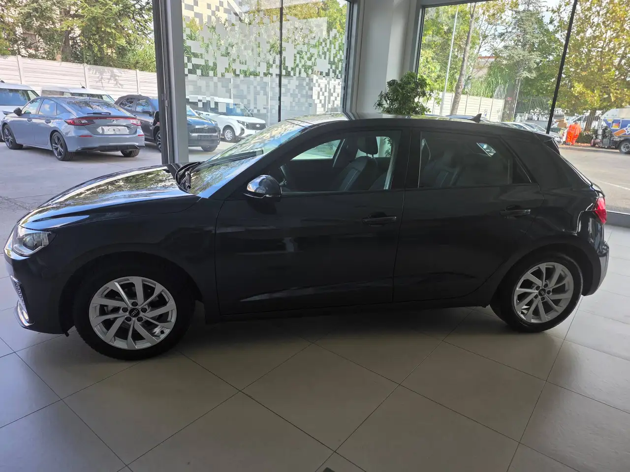 Audi A1 Sportback 25 1.0 TFSI Admired Advanced, миниатюра 3