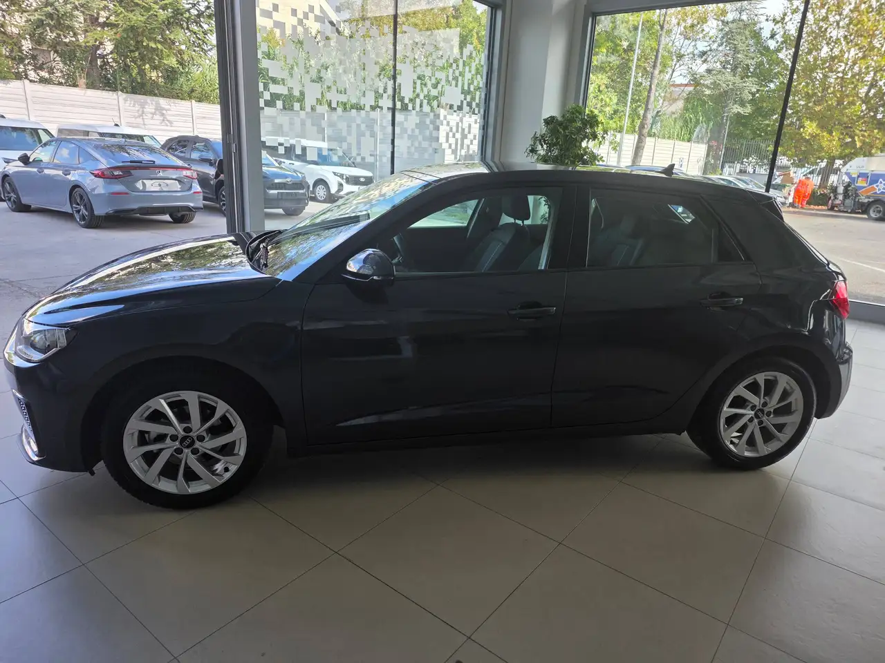 Audi A1 Sportback 25 1.0 TFSI Admired Advanced, миниатюра 2