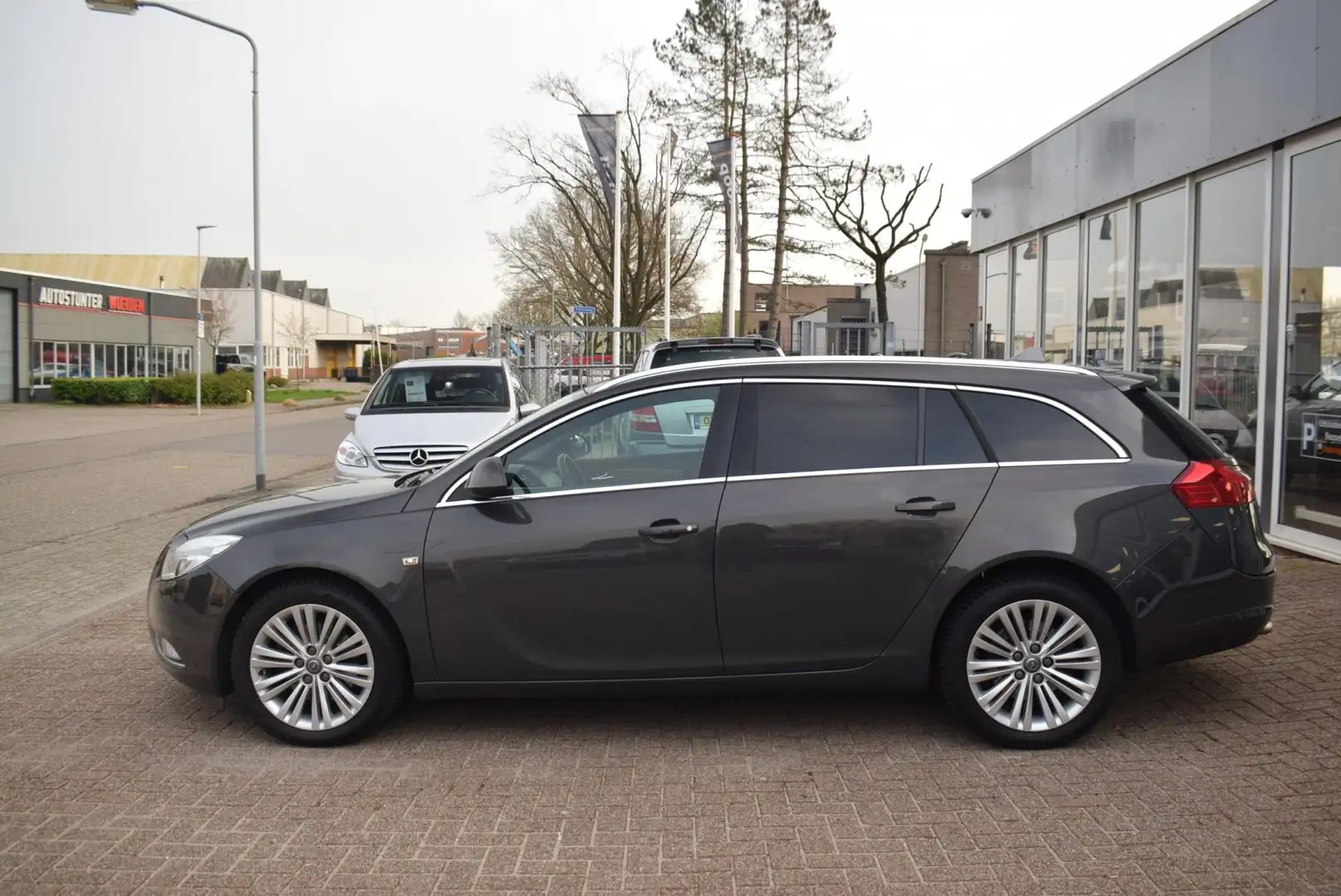 Opel Insignia Sports Tourer 2.0 T Cosmo 4x4|AUTOMAAT|SPORT|GOEDO Gris - 2