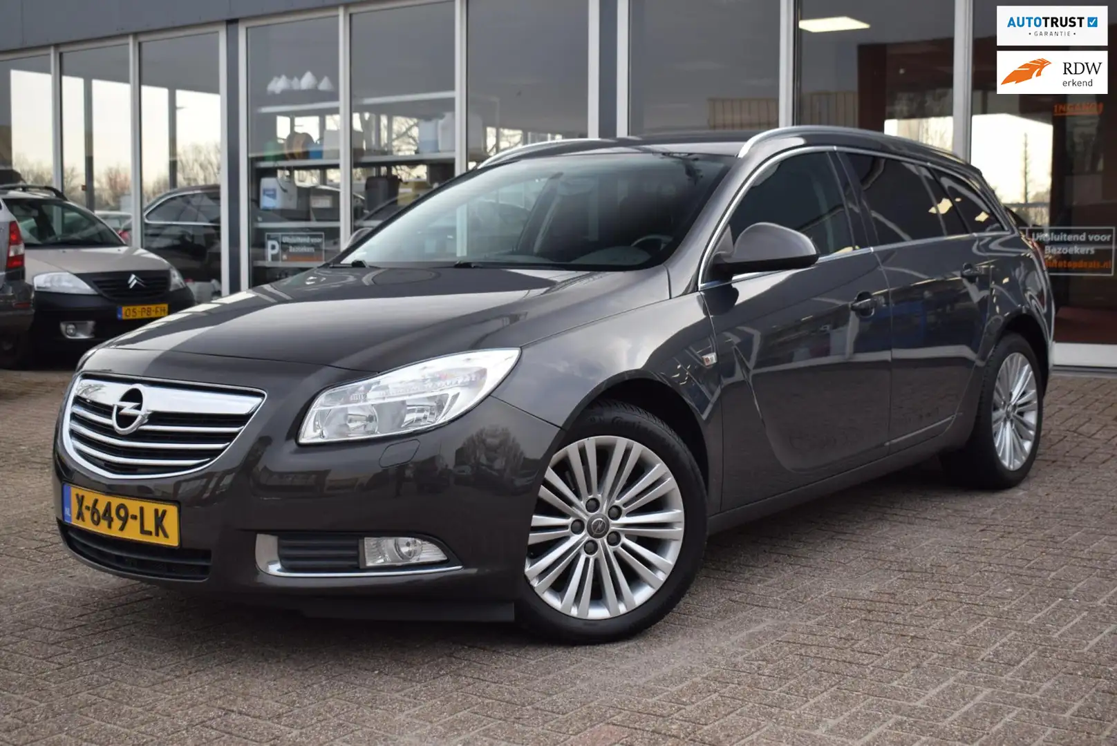 Opel Insignia Sports Tourer 2.0 T Cosmo 4x4|AUTOMAAT|SPORT|GOEDO Gris - 1