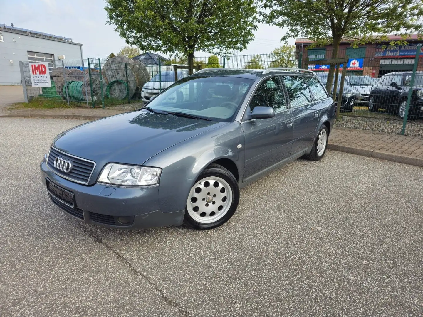 Audi A6 Avant 2.5 TDI-BEHINDERTENGERECHTER-TÜV NEU Grau - 1