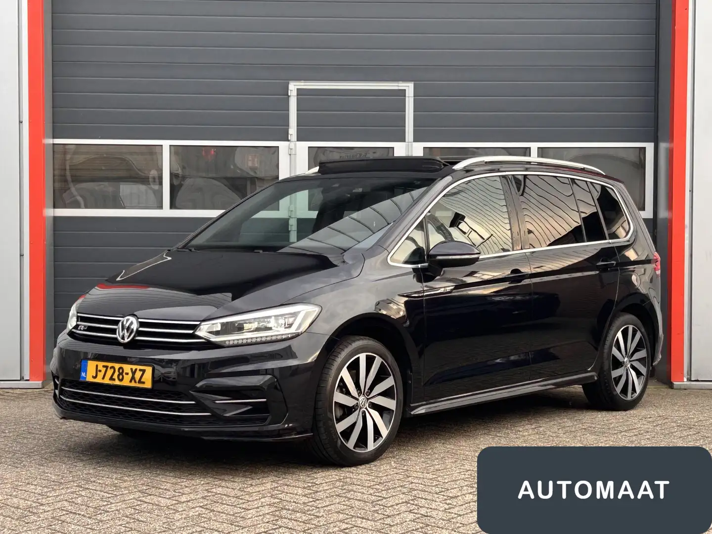 Volkswagen Touran 1.5 TSI Highline Business R 7p | R-Line | Pano | N Noir - 2