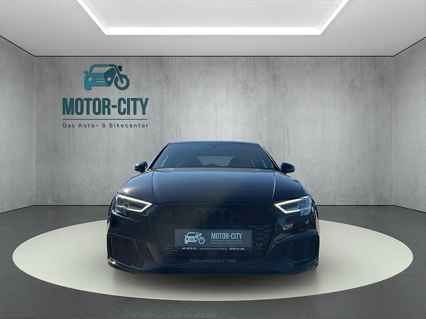 Audi RS3 TFSI quattro S-tronic Schwarz - 2