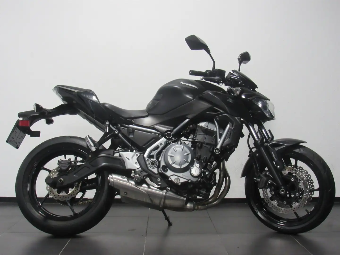 Kawasaki Z 650 ABS Zwart - 1