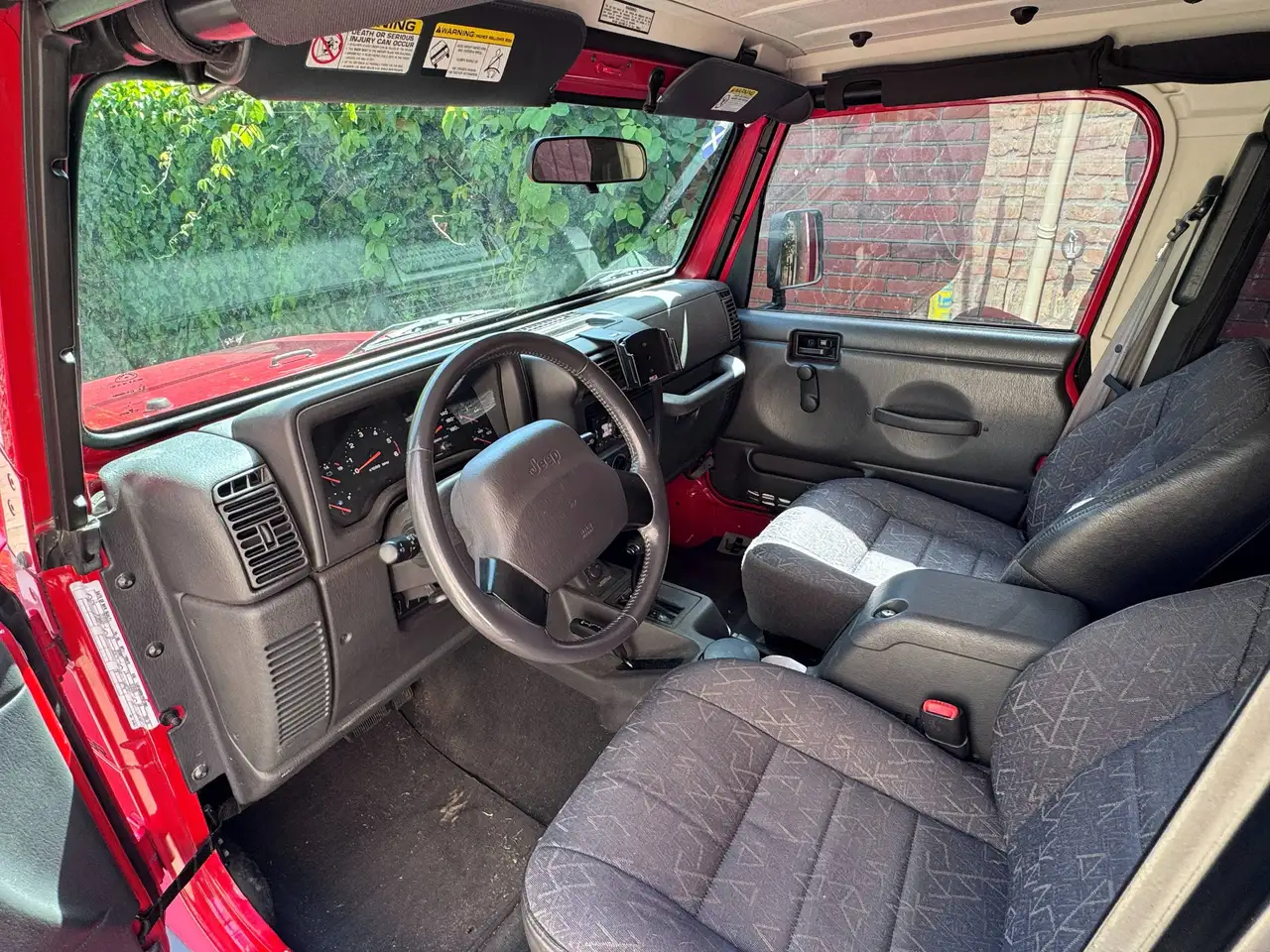Jeep Wrangler 4.0i Hardtop, foto 8