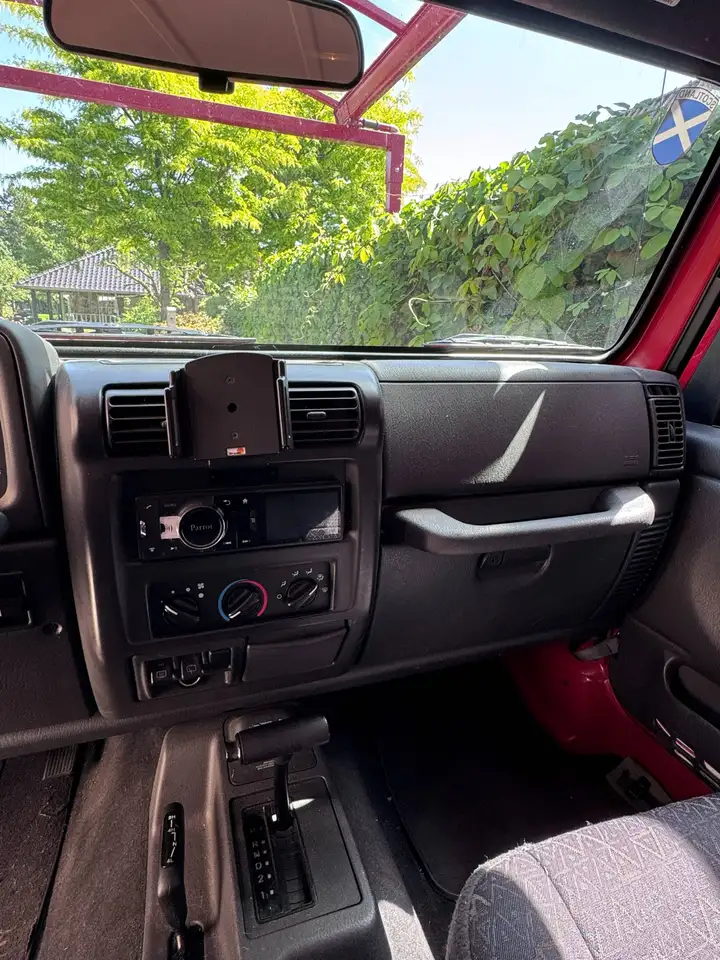 Jeep Wrangler 4.0i Hardtop, foto 11