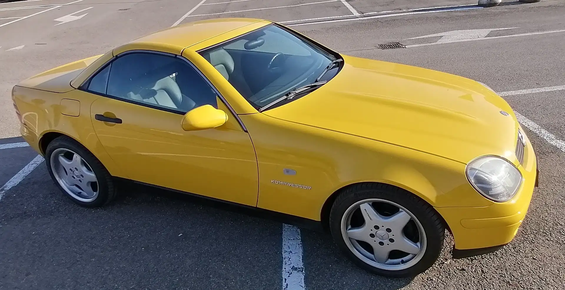 Mercedes-Benz SLK 200 SLK 200 k Yellow - 2