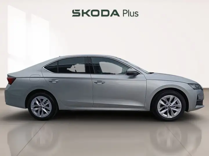 Škoda Octavia 2025, foto 3