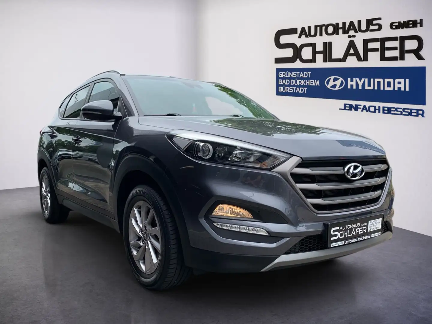 Hyundai TUCSON TUCSON 1.6 Advantage 8xbereift  1Hd Grijs - 2