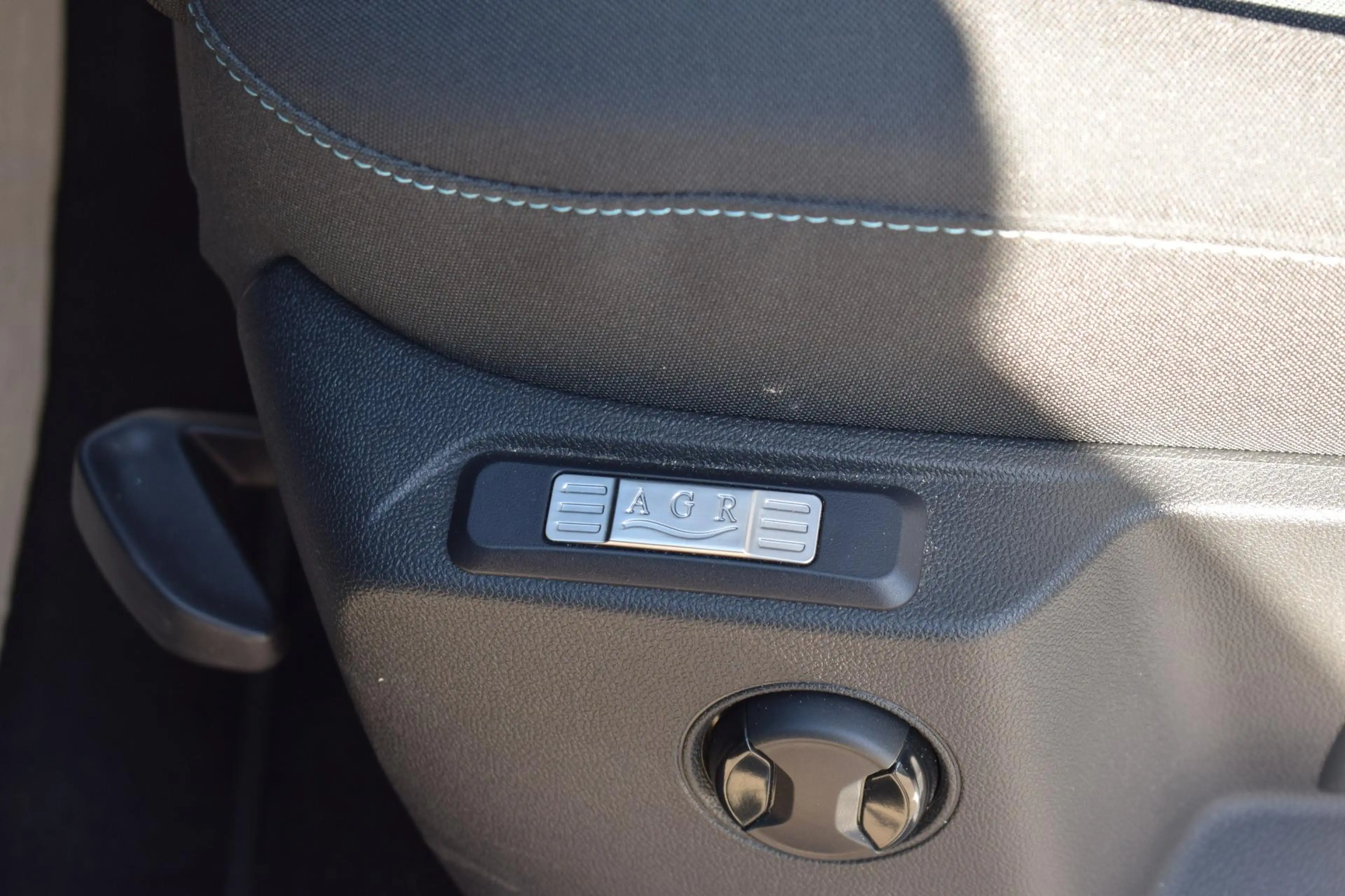Ford Grand Tourneo Connect PHEV Active L2 AHK LED Kamera — photo 9