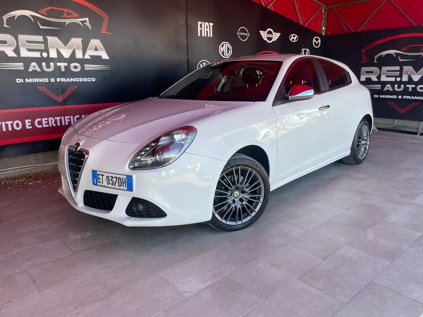 Alfa Romeo Giulietta 2.0 JTDm-2 150 CV Distinctive Bianco - 1