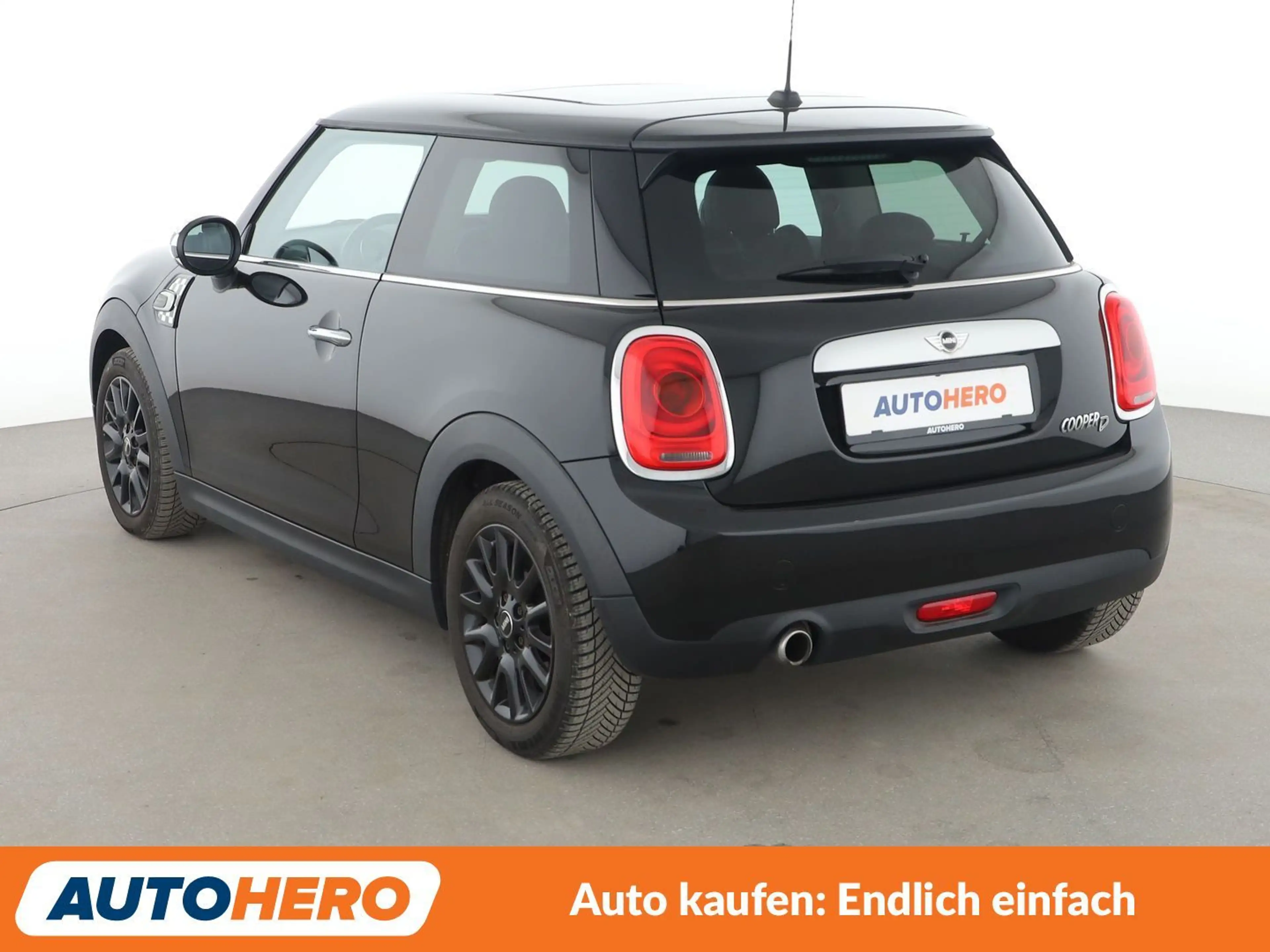 MINI Cooper D Cooper D*LED*TEMPOMAT*SHZ*BLUETOOTH*PANO* — photo 4