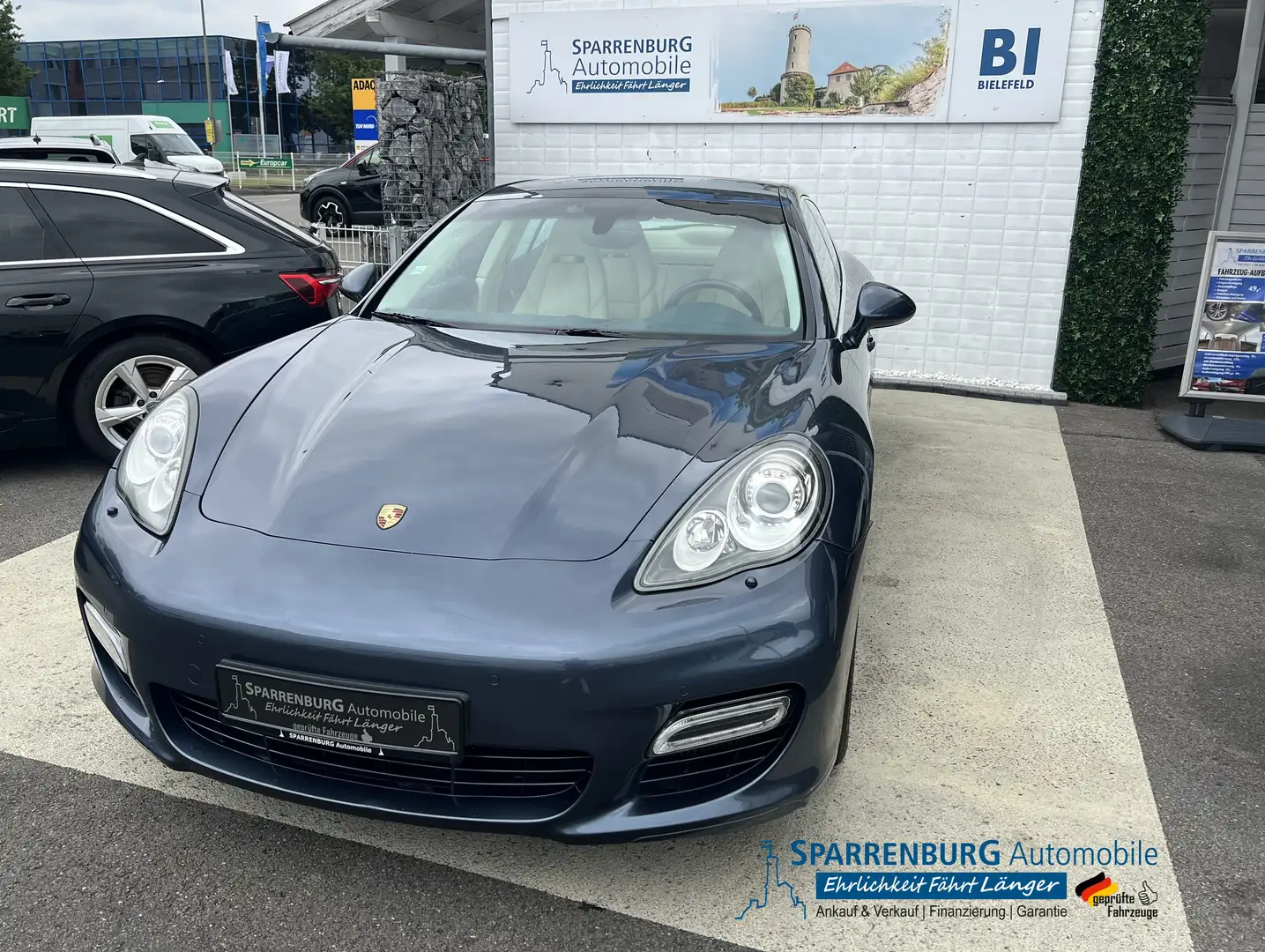 Porsche Panamera Finanz. ab 249€| 4,8L V8 Turbo| PSM| Allrad Blau - 1