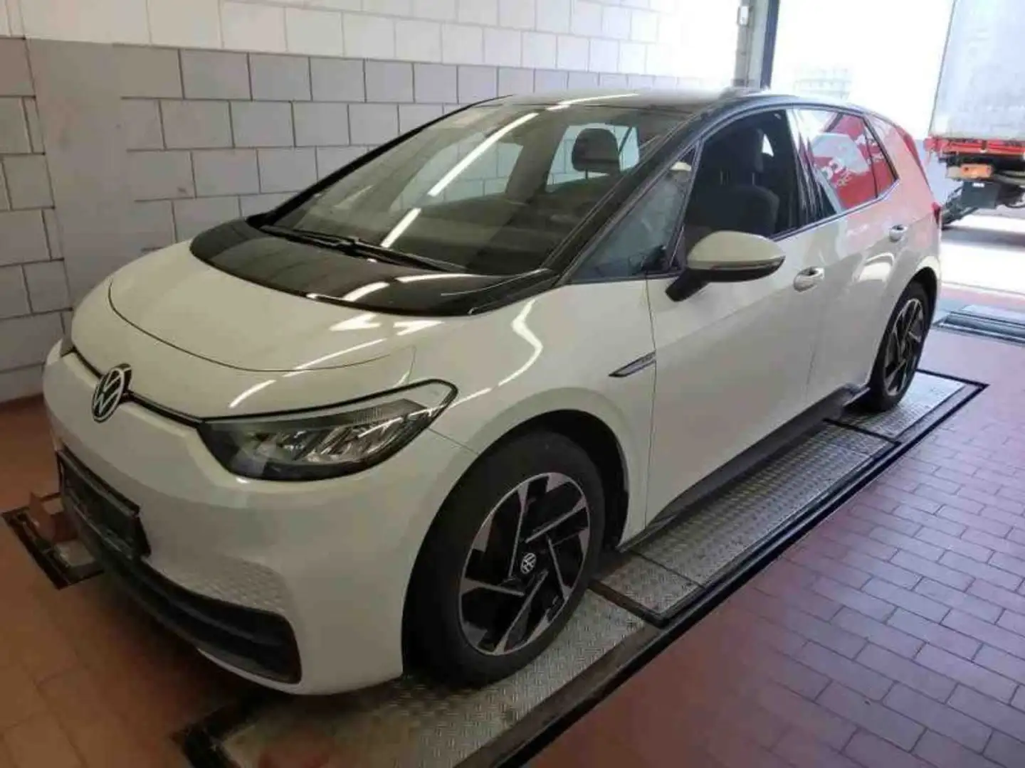 Volkswagen ID.3 Pro Komfort AHK ACC-Front-Lane-Assist Netzl Weiß - 2