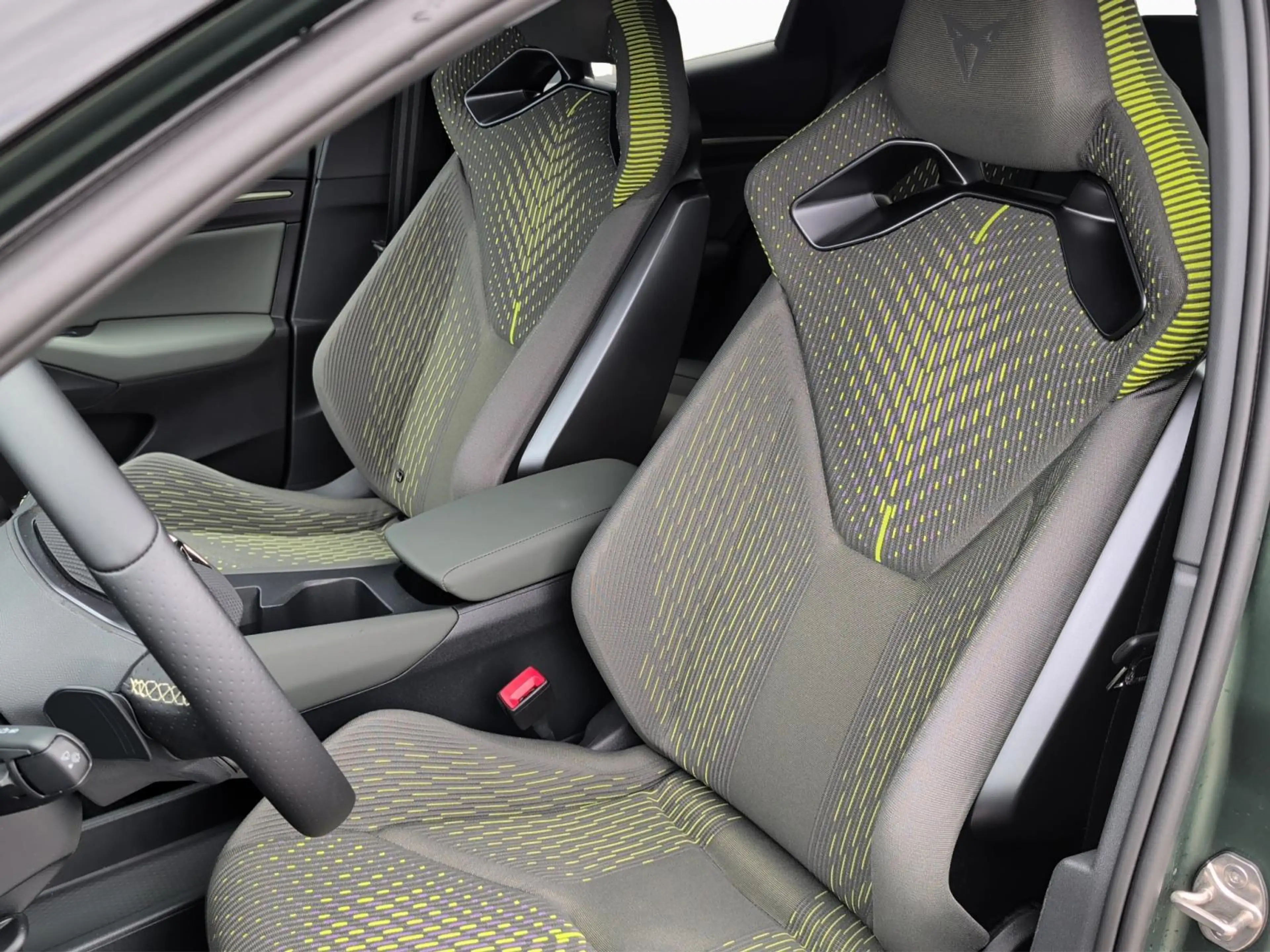 CUPRA Raval VZ — photo 9