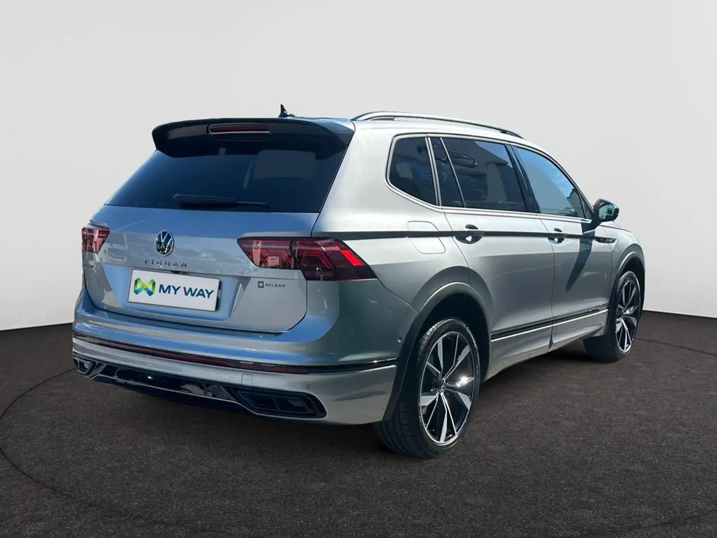 Volkswagen Tiguan Allspace R-Line Business Premium 1.5 TSI 110 kW (150 ch) 7  Grijs - 2