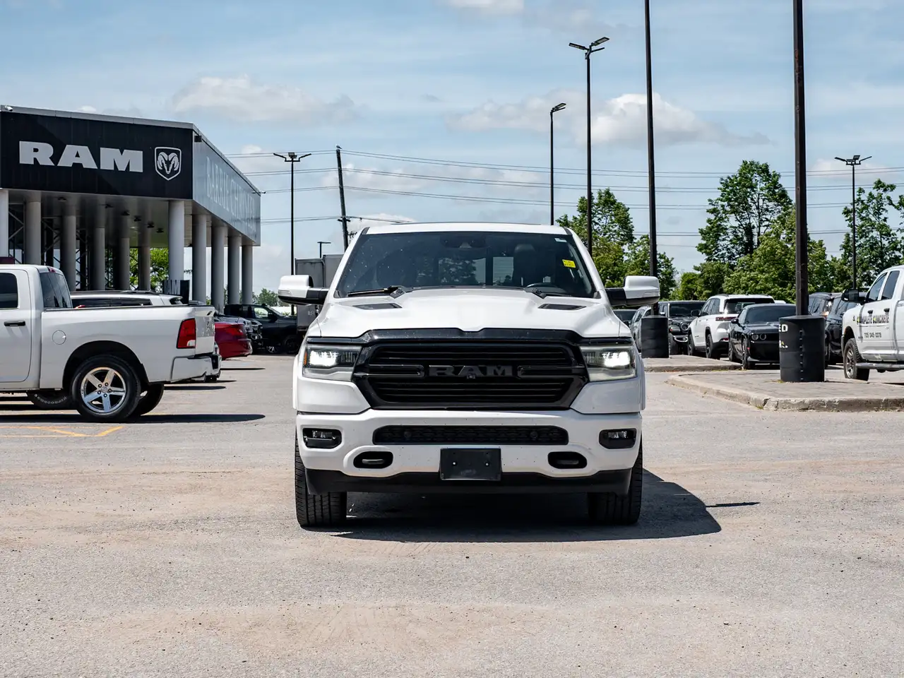 RAM 1500 снимка RAM 1500