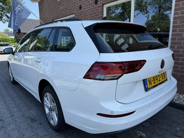 Volkswagen Golf view 13