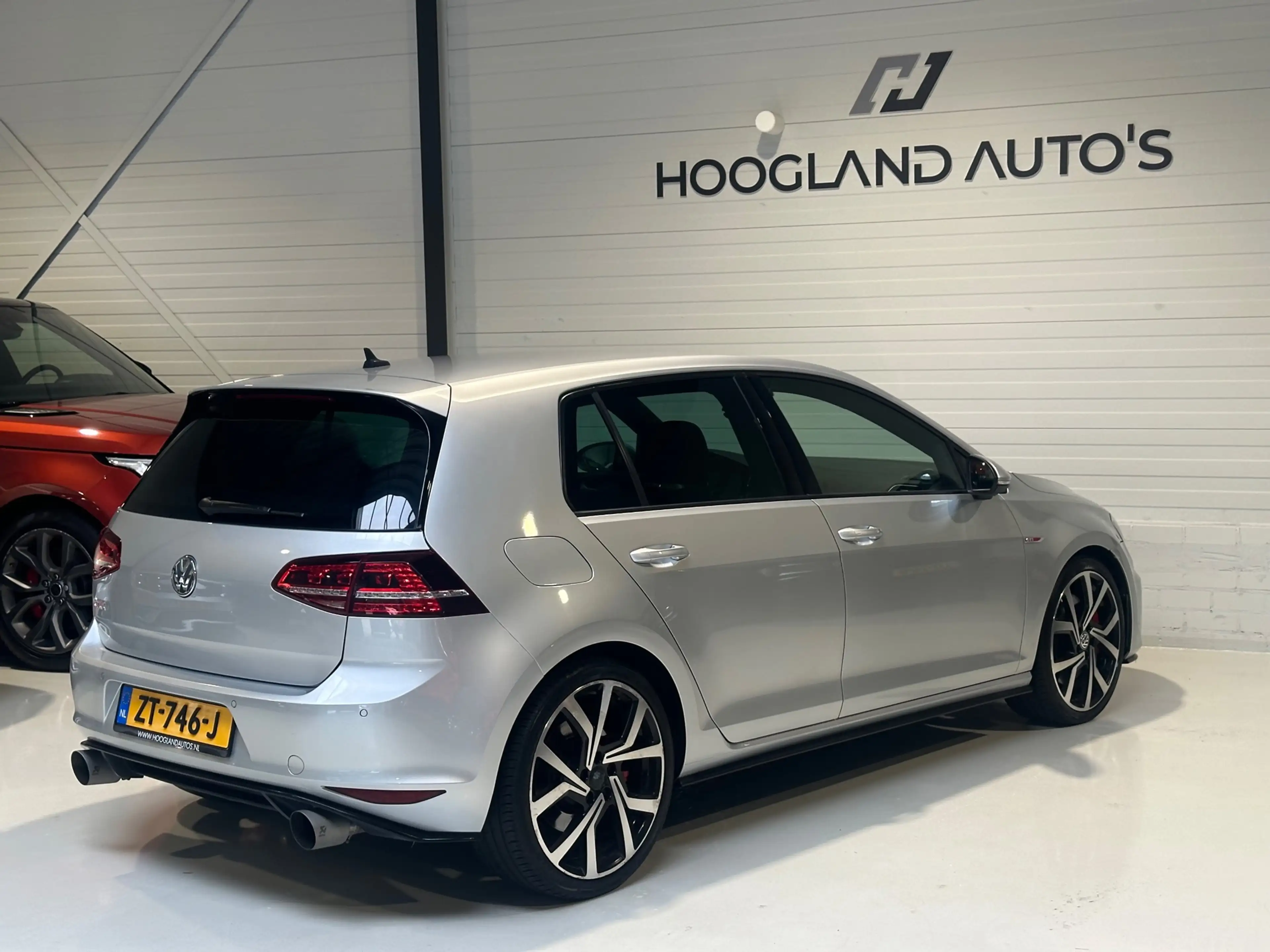 Volkswagen Golf GTI 2.0 TSI Performance 300PK — photo 4