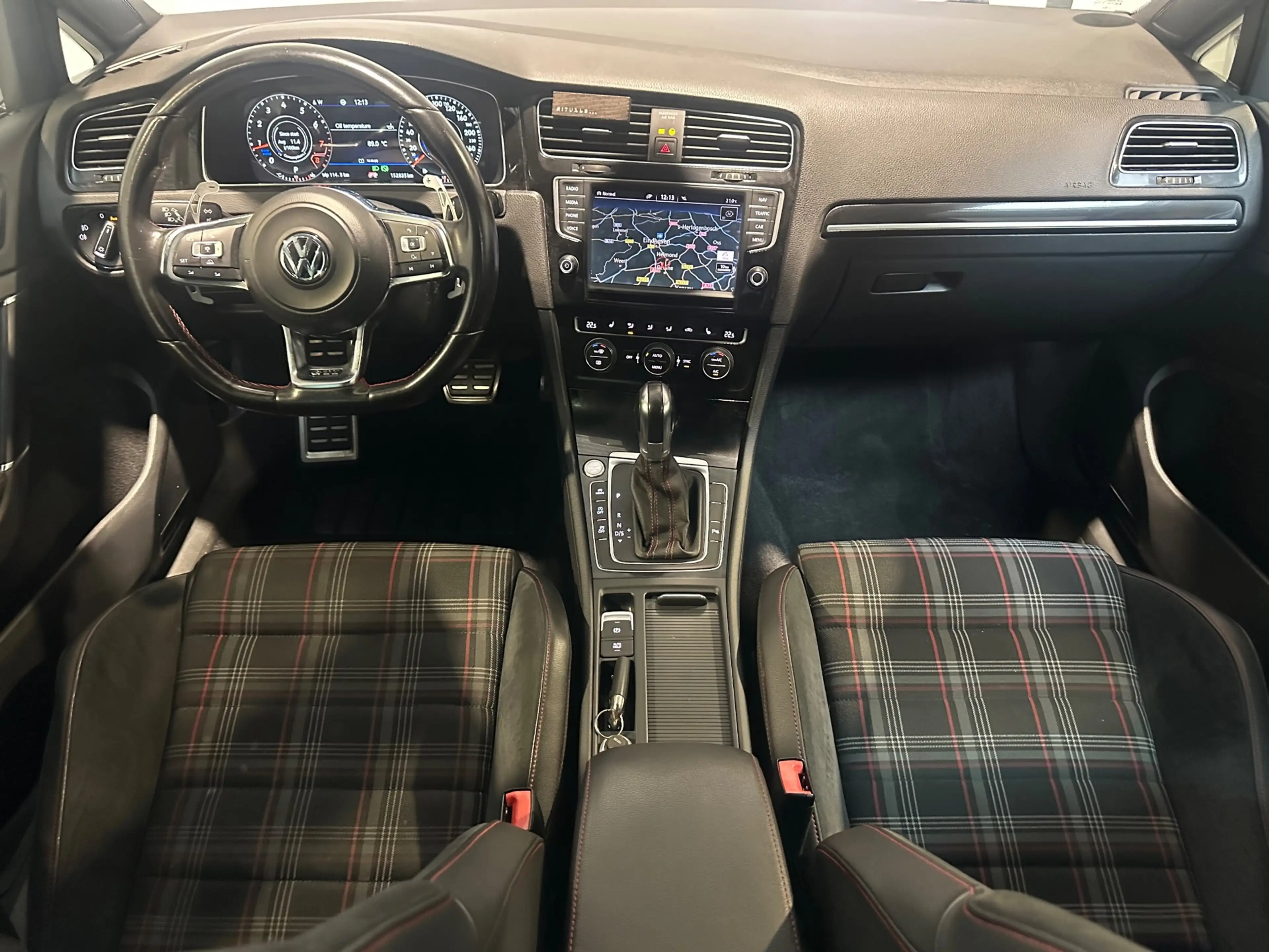 Volkswagen Golf GTI 2.0 TSI Performance 300PK — photo 8