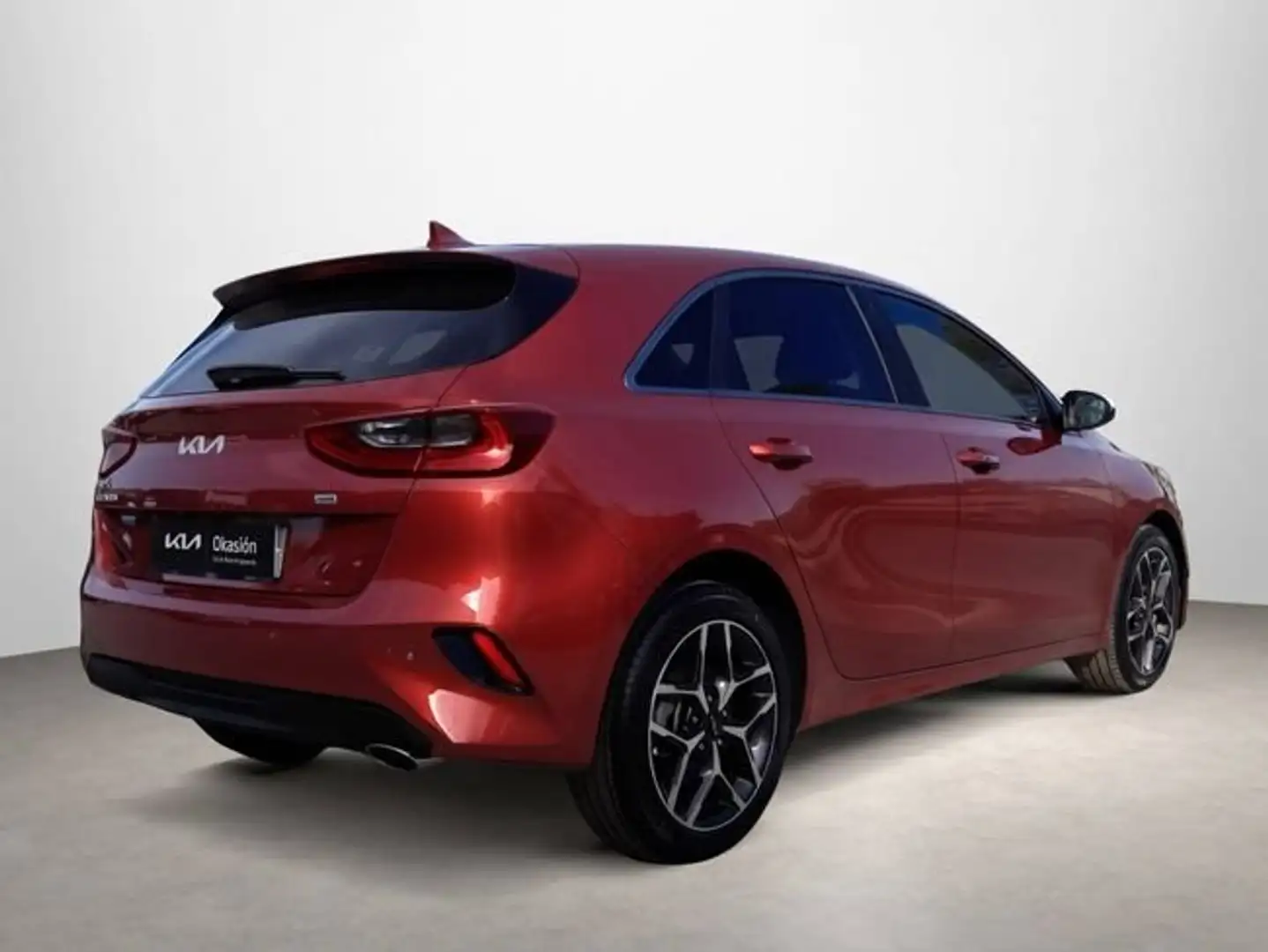 Kia 1.0 T-GDi 88kW (120CV) Tech Rojo - 2