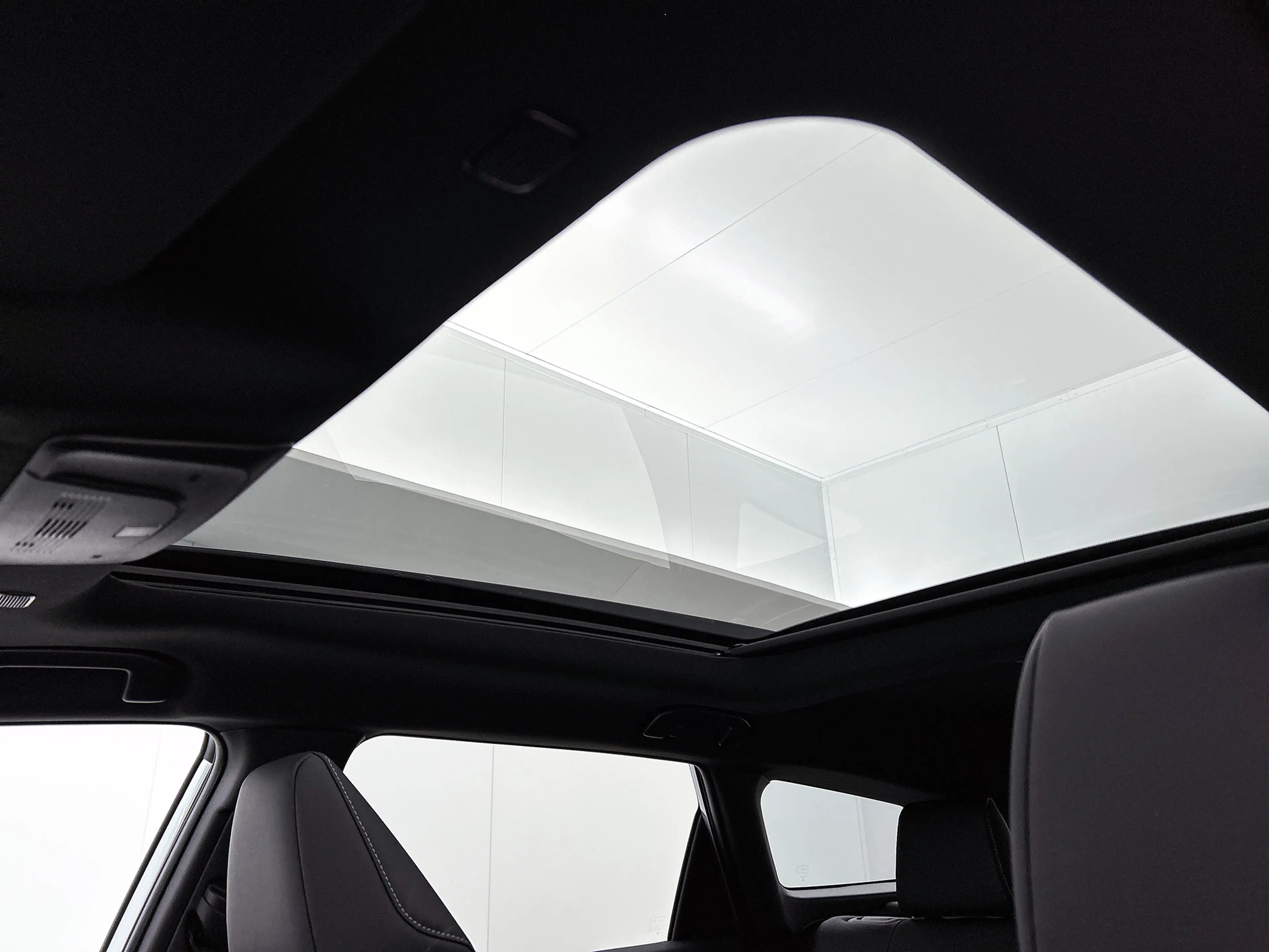 Toyota bZ4X Touring Executive AWD 75 kWh EV-Deal | Panorama da — photo 4