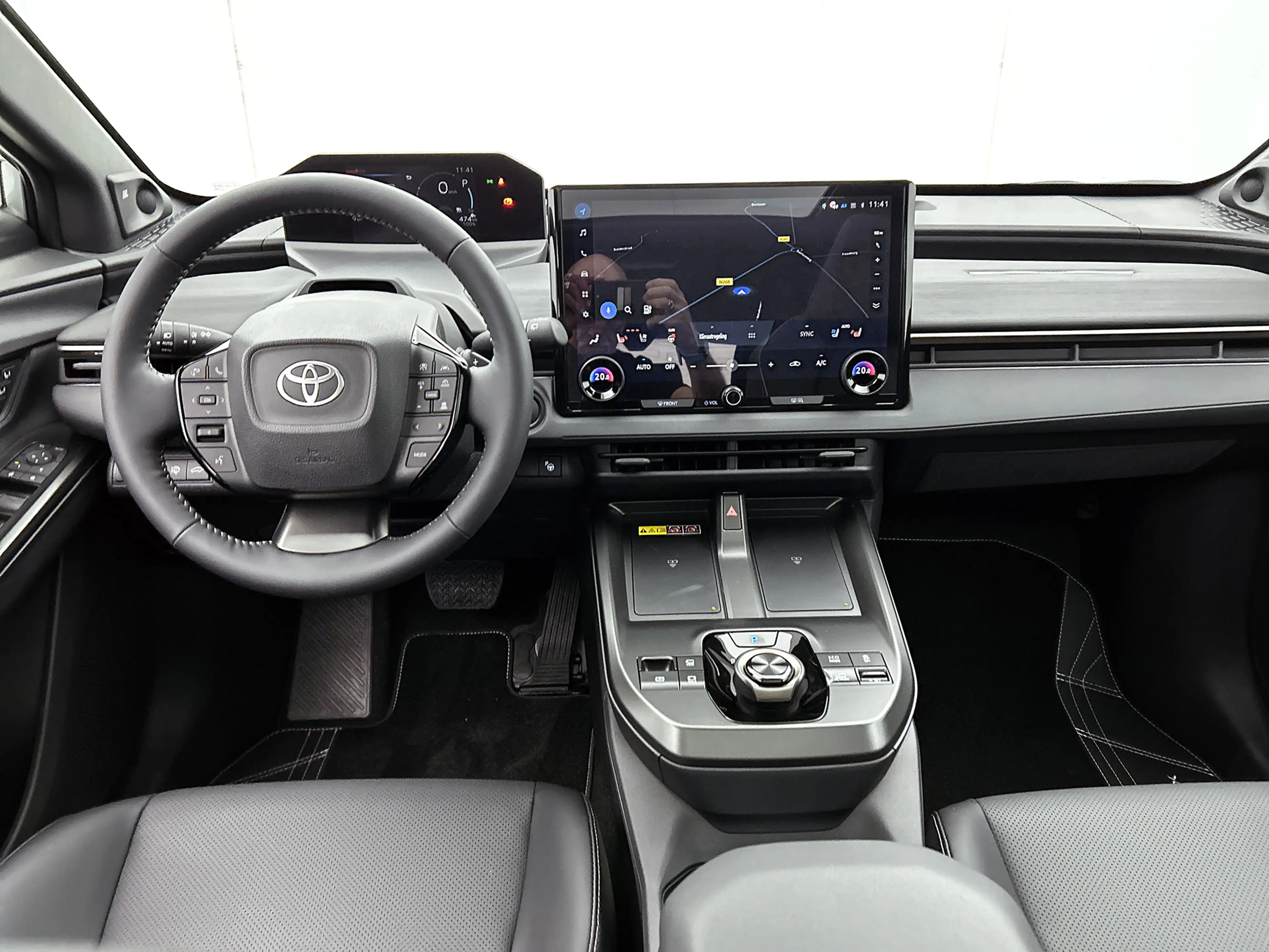 Toyota bZ4X Touring Executive AWD 75 kWh EV-Deal | Panorama da — photo 5