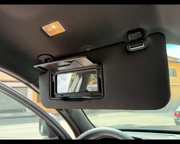 KGM Rexton view 15