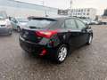 Hyundai i30 FIFA 1.6 BENZ/Kamera/PDC/NAVI Schwarz - thumbnail 6