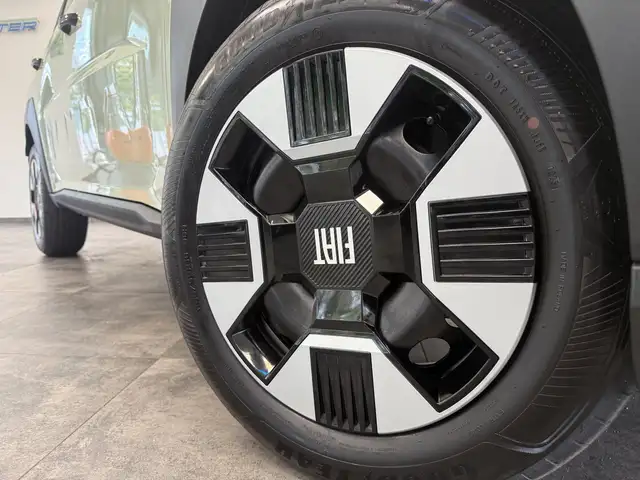 Fiat Grande Panda view 4
