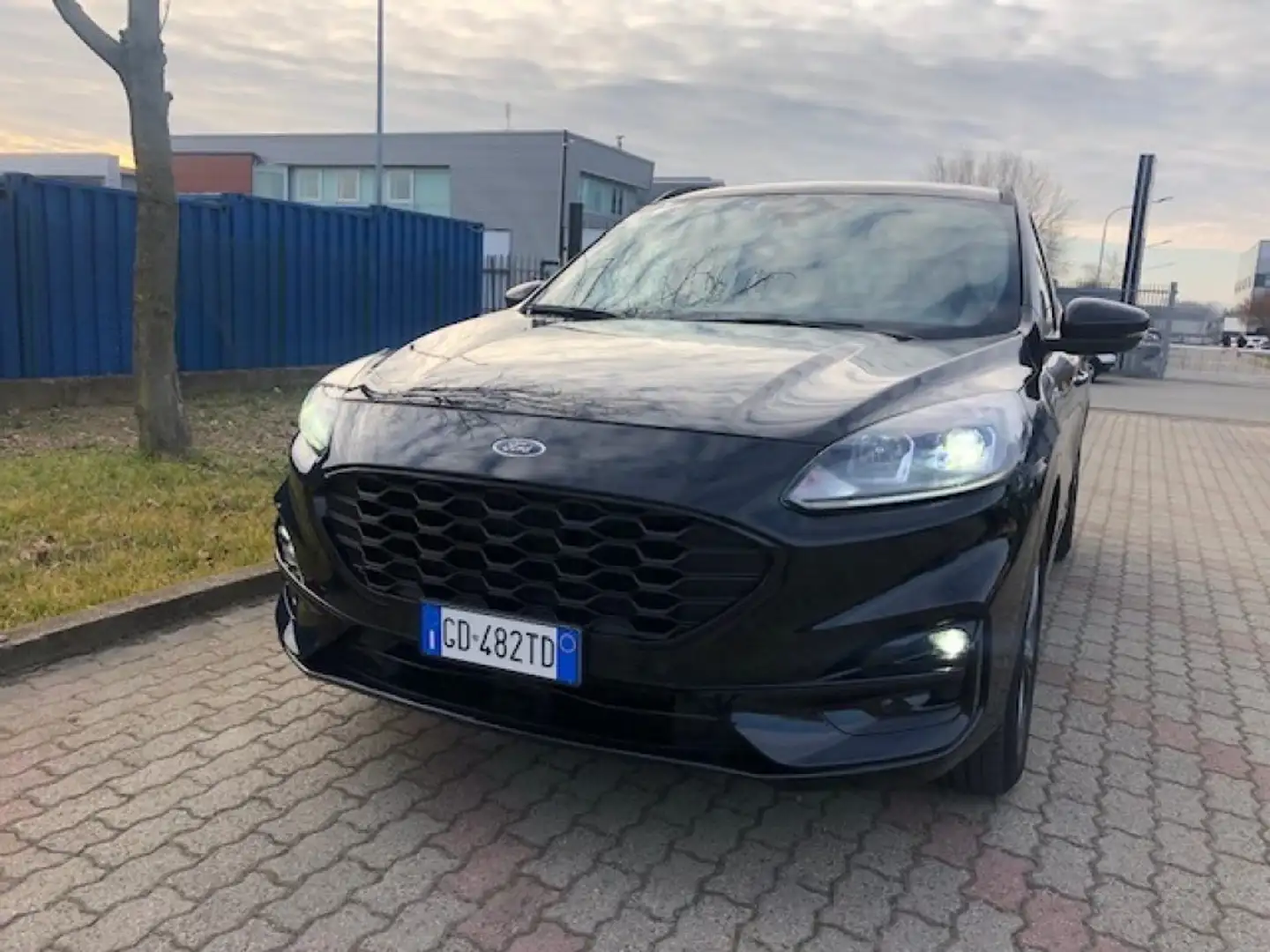 Ford Kuga 1.5 EcoBlue 120 CV  Cambio aut. ST-Line Noir - 1