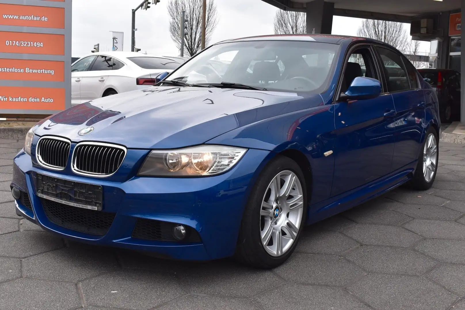 BMW 325 i Lim. M Paket*Sehr Sauber*Tüv Neu*Org. km!* Синій - 1