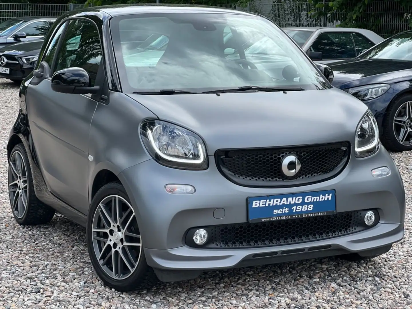 smart forTwo *BRABUS STYLE*JBL*PANO*KAMERA*LEDER*NAVI Grijs - 1