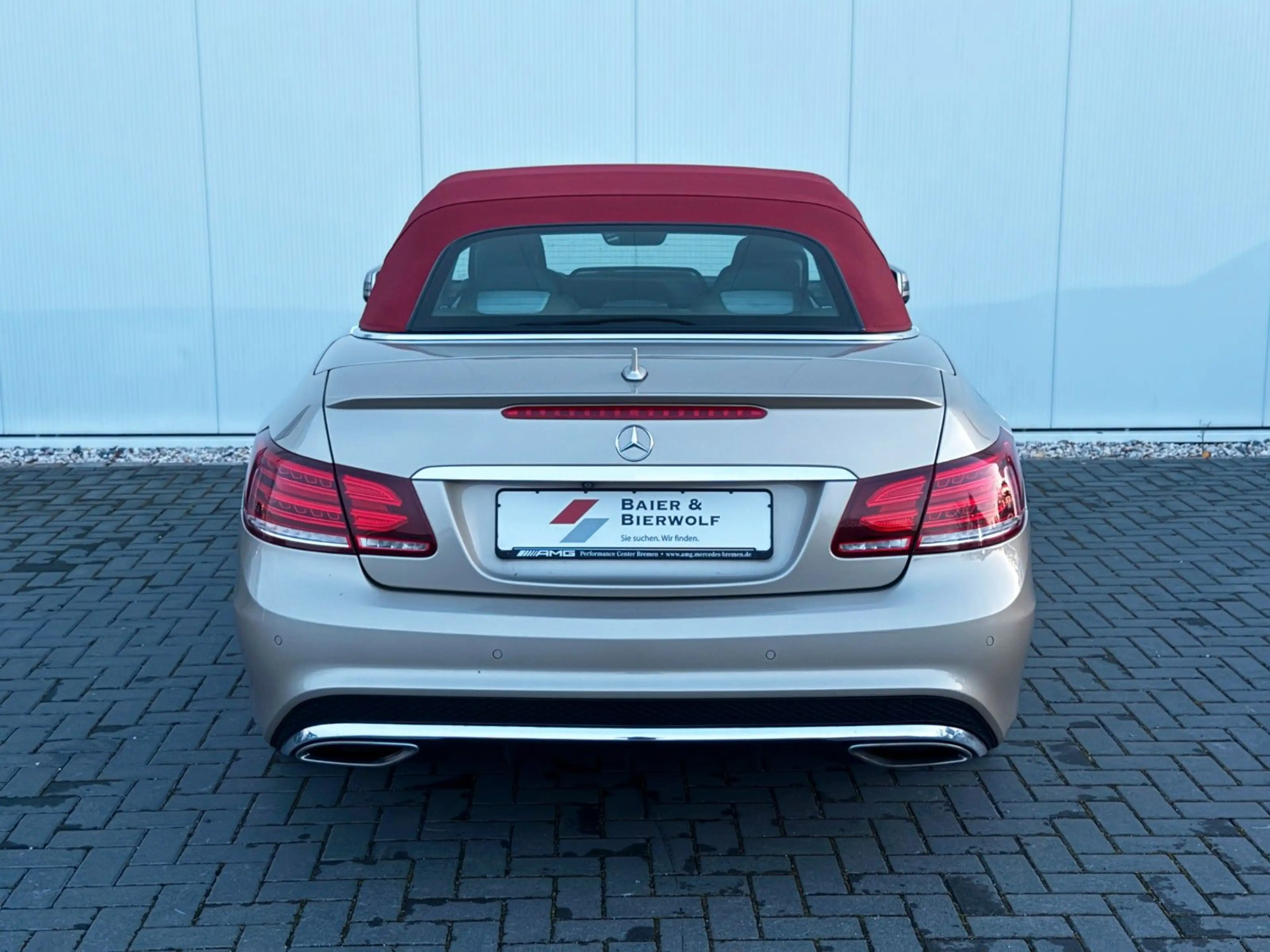 Mercedes-Benz E 350 d Cabrio BlueTec DISTR.AMG-LINE 360GRAD — photo 5