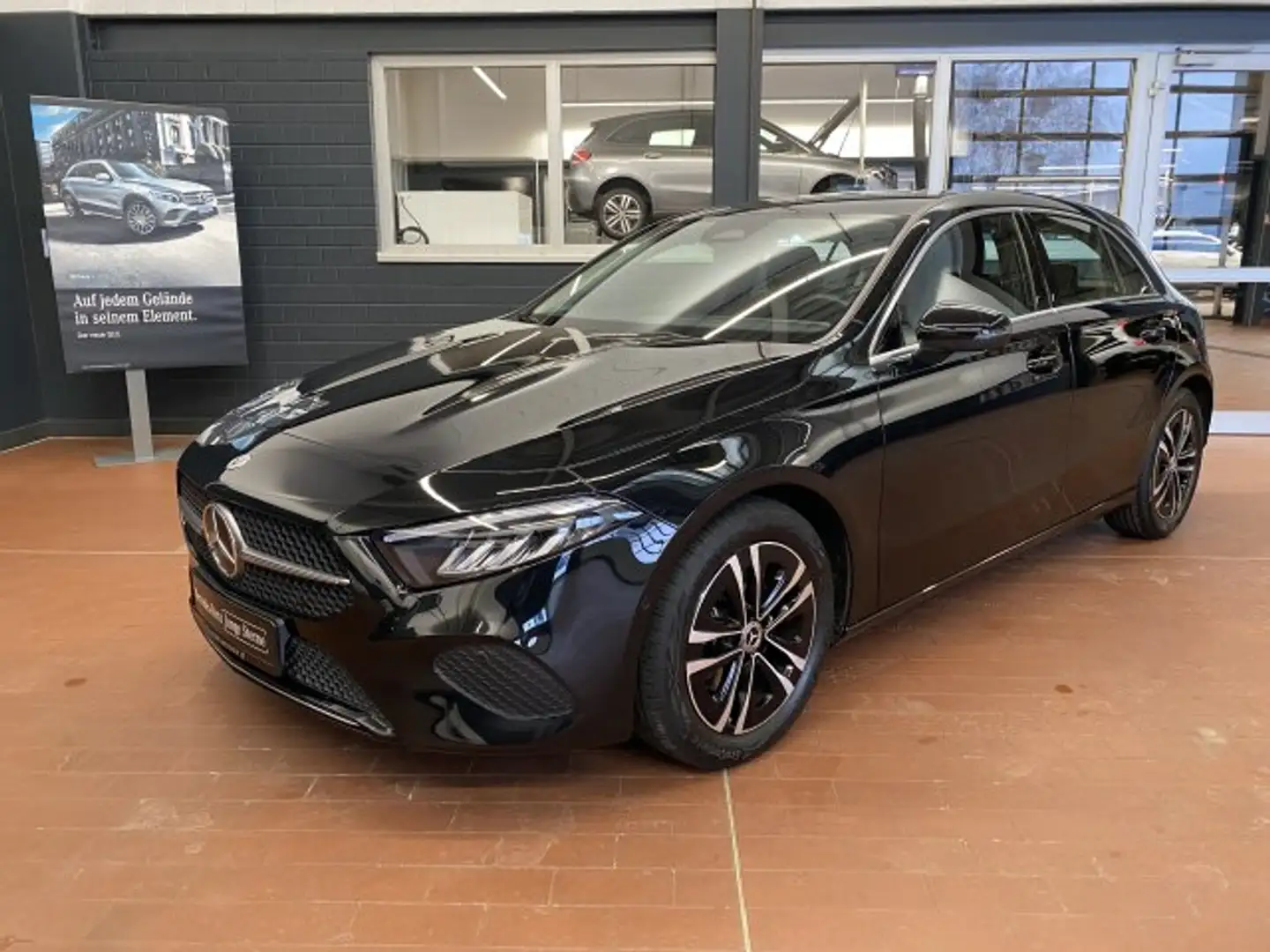 Mercedes-Benz A 180 A 180 Progressive LED MBUX Kamera Sitzheizung... Schwarz - 2