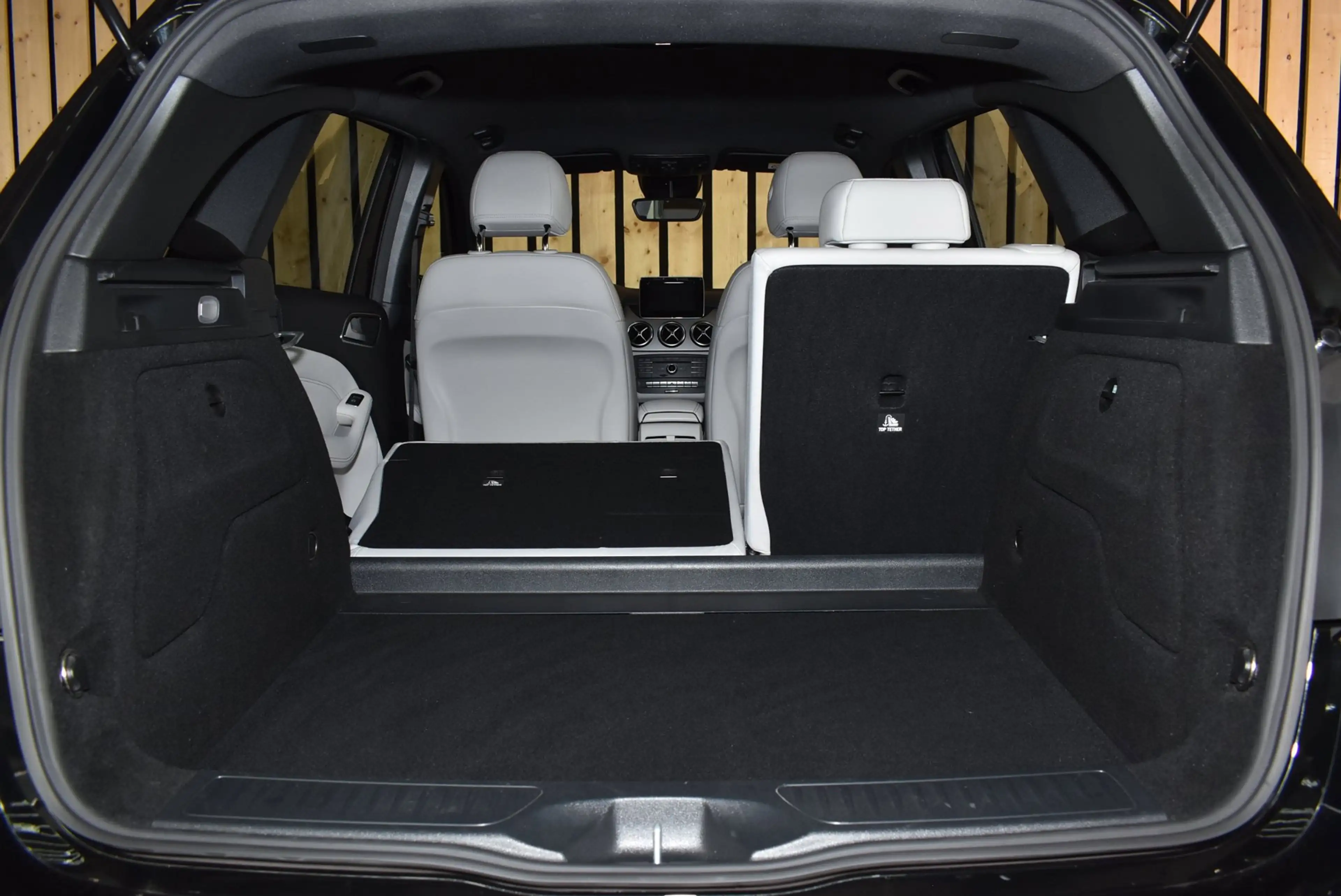 Mercedes-Benz B 200 Prestige 78dkm Trekhaak LED Leer Cruise Navi Clima — photo 26