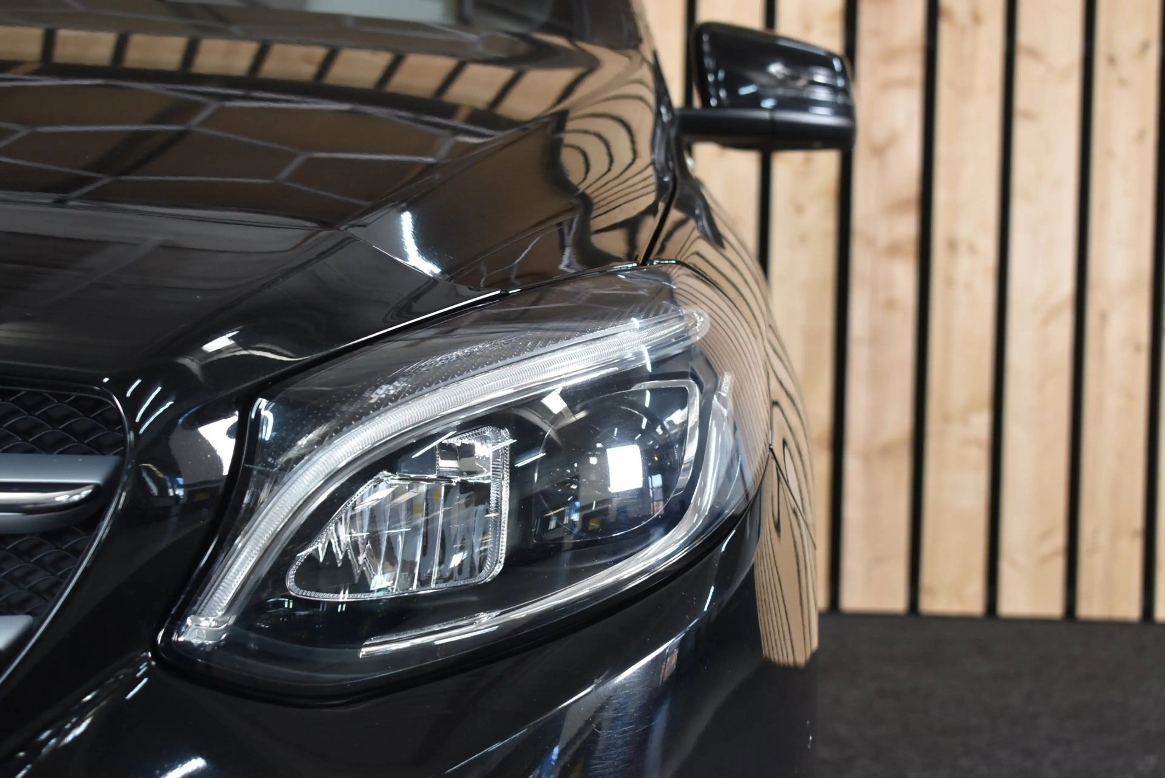 Mercedes-Benz B 200 Prestige 78dkm Trekhaak LED Leer Cruise Navi Clima — photo 49